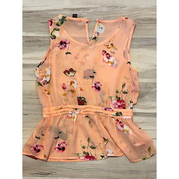 FOREVER 21 PEACH TOP WITH FLOWERS - Picture 3 of 5